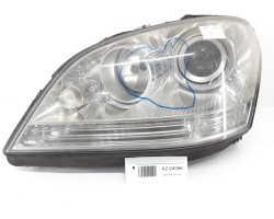 Far stanga MERCEDES-BENZ Clasa M (W164) (2987 6208 , 190 510 CP) HELLA 263347LH