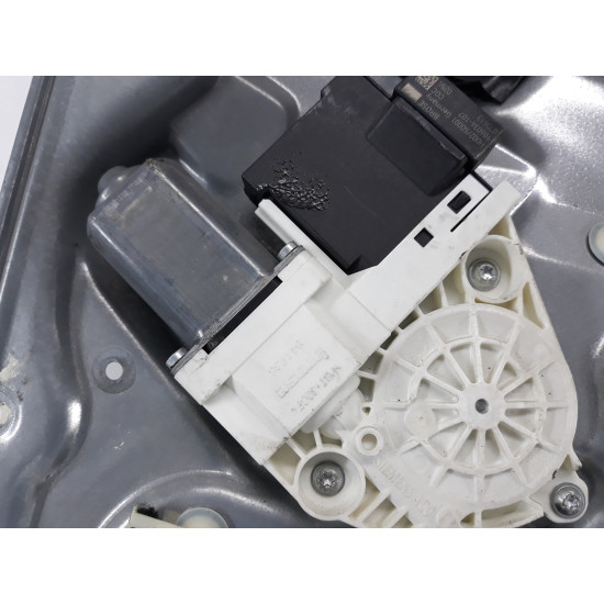 Macara geam electric CU MOTORAS dreapta fata SEAT IBIZA IV (6L1) [ 2002 - 2009 ] OEM 6L4837752ER 6L4837756AC