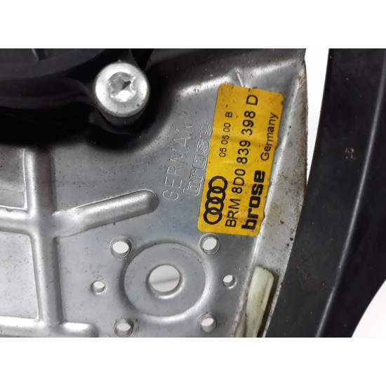 Rama portiera dreapta spate AUDI A4 Saloon 8D2, B5 1994 - 2001 AUDI 8D0839398D