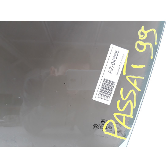 Geam stanga fata VOLKSWAGEN PASSAT 3B2 1996 - 2001 VW 43R00082
