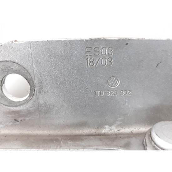 Balama capota motor VOLKSWAGEN TOURAN 1T1, 1T2 2003 - 2010  1T0823301