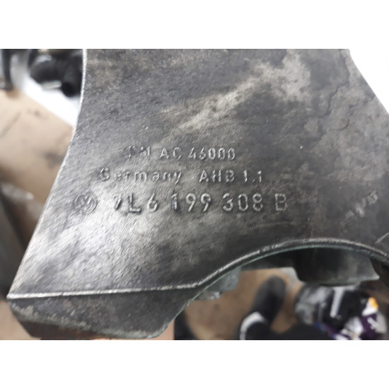 Suport motor dreapta AUDI Q7 7L6199308B