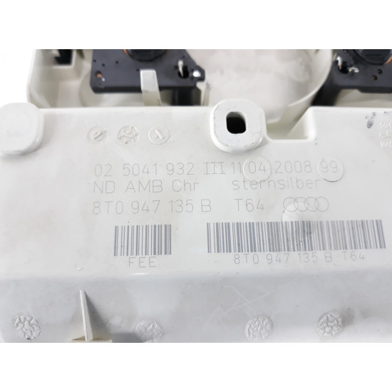 Plafoniera AUDI A4 IV (8K2, B8) [ 2007 - 2015 ] 8t0947135b