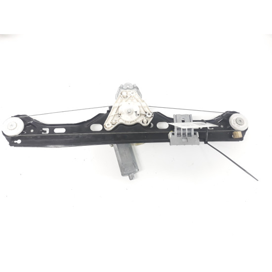 Macara geam electric cu motoras dreapta spate MERCEDES-BENZ C-CLASS II (W203)  [ 2000 - 2007 ] OEM A2038203042