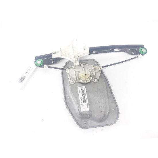 Macara geam electric CU MOTORAS dreapta spate VOLKSWAGEN GOLF 5 1.9TDI [ 2003 - 2009 ] 994901101 OEM 1K4839402C