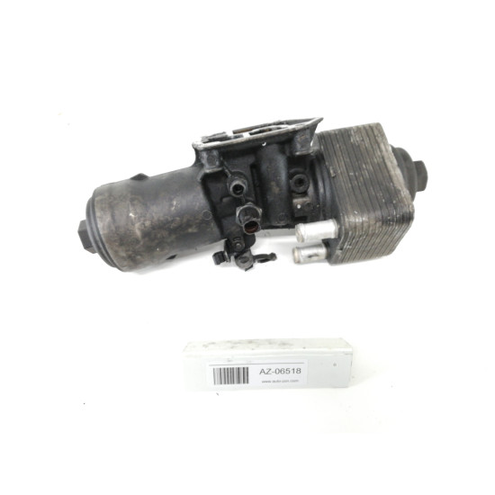 Carcasa filtru ulei Volkswagen Passat B6, Golf 5, Audi A3 8P 045115389G