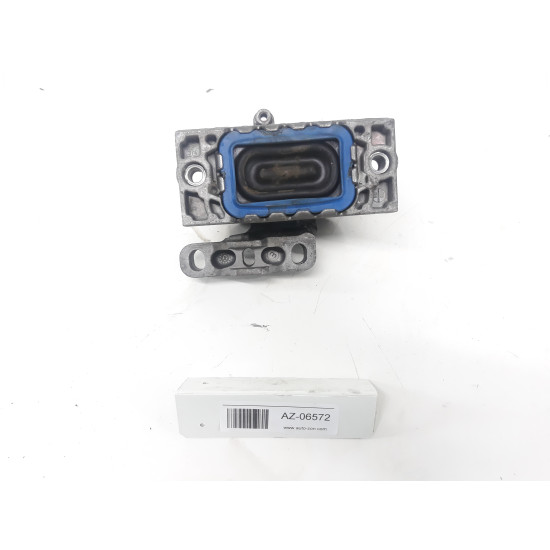 Suport motor dreapta Volkswagen Golf 5, Touran II, Passat B6, Skoda Octavia 2 1K0199262