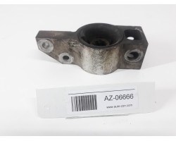 Bucsa stanga vw golf 5 2,0 tdi 1K0199297G