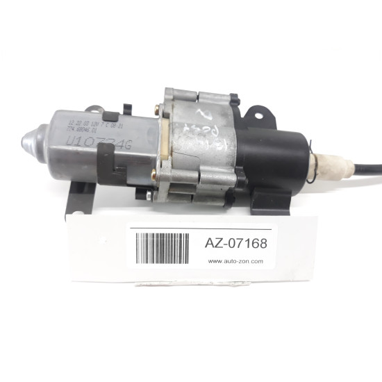 Motoras Chrysler Voyager IV U107246
