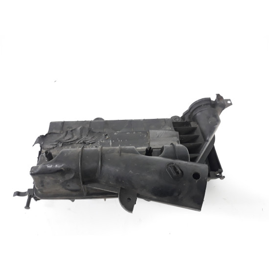 Carcasa filtru aer FORD FIESTA V (JH_, JD_) 1.4TDCI [ 2001 - 2010 ] OEM 9652987380