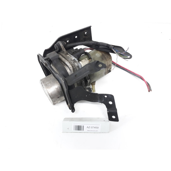 Pompa servodirectie Ford Focus II 1.6/2.0 TDCI 2005-2010 4M513K514AD