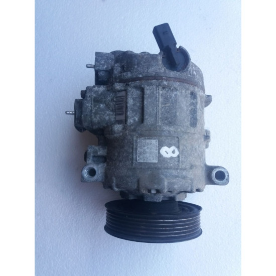 Compresor clima VW Touran 2.0 TDI   1K820803J  usato