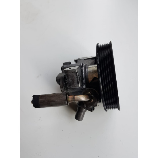 Mercedes W203 270CDI Pompa Idraulica Servopumpe Supporto Volante A6112300115