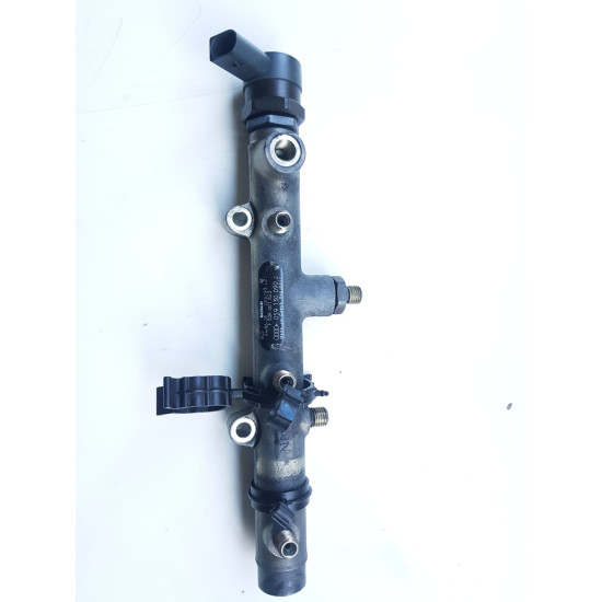 Rampa injectoare Audi A6 C4 Uzat BOSCH 059130090J