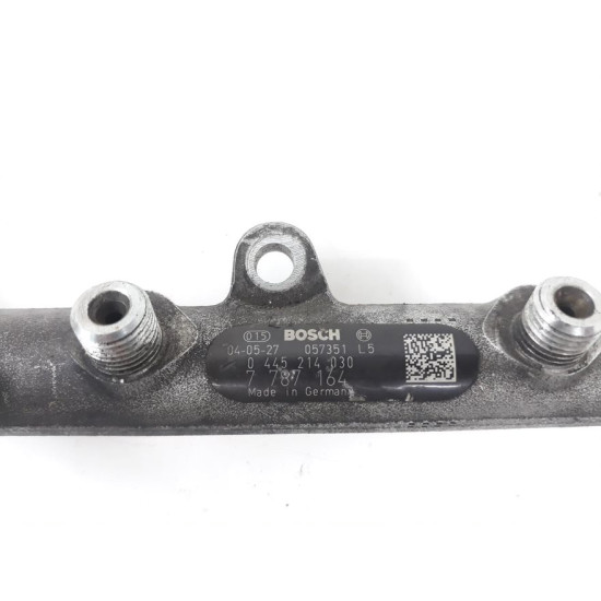 Rampa injectoare BMW E46 2.0 D 2005 SH BOSCH 0445214030
