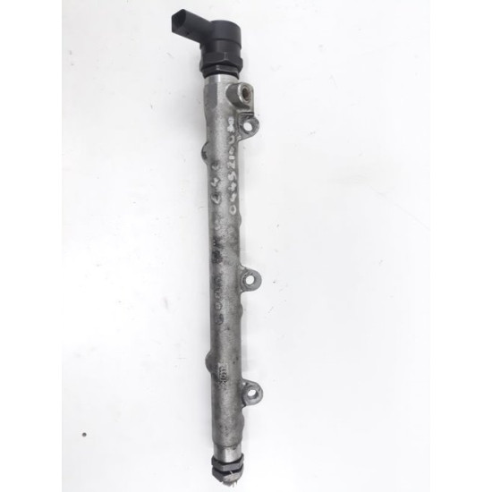 Rampa injectoare BMW E46 2.0 D 2005 SH BOSCH 0445214030