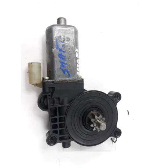 Motoras macara geam stanga fata Smart ForTwo (2002-2007)  BOSCH 0130822002