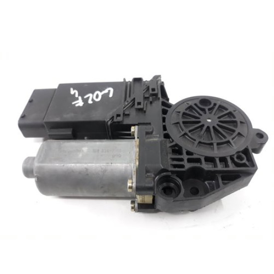 Motoras macara geam sx ant / dx post Audi A8 SH BOSCH 0130821764