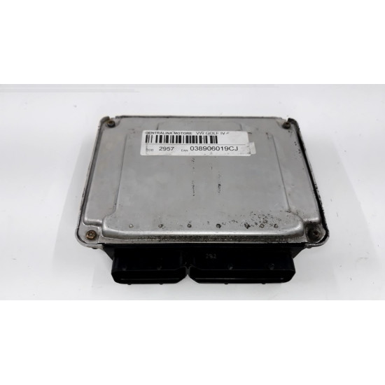 Calculator motor VOLKSWAGEN GOLF IV 1.9 TDI (1J1) [ 1997 - 2007 ] BOSCH 0281010302 OEM 038906019CJ