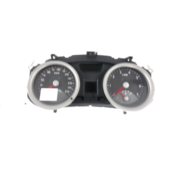 Ceasuri bord Renault Megane 2 2003 SH RENAULT 8200306552