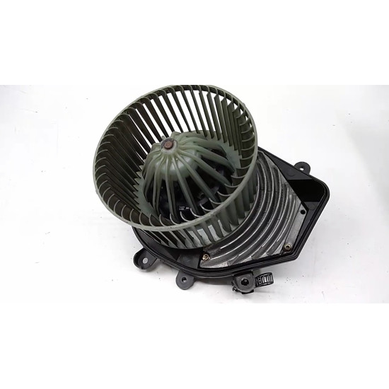 Rezistor, ventilator habitaclu VOLKSWAGEN PASSAT (B5) , AUDI A4 (B5) [ 1994 - 2001 ] OEM 8D1820021