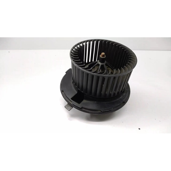 Ventilator habitaclu VOLKSWAGEN GOLF 5 (1K1) [ 2003 - 2009 ] VALEO OEM 1K1819015