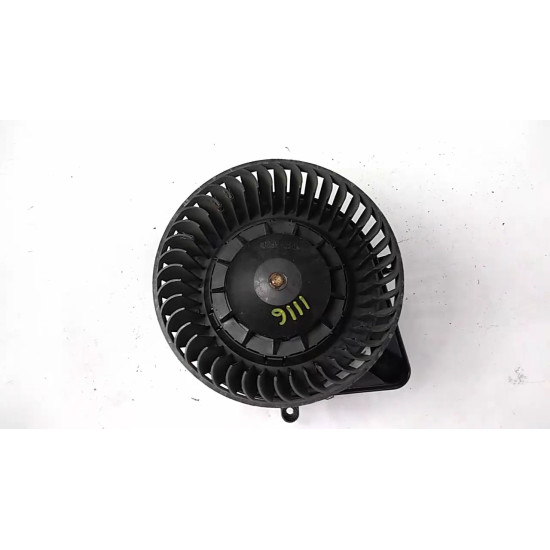 Ventilator habitaclu AUDI A4 (8H7, B6, 8HE, B7) [ 2002 - 2009 ] AUDI OEM 8E1820021E