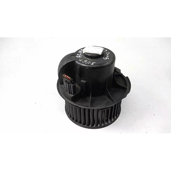 Rezistor, ventilator habitaclu SEAT ALHAMBRA (7V8, 7V9) [ 1996 - 2010 ], FORD GALAXY (WGR) [ 1995 - 2006 ] OEM 7M1819021D