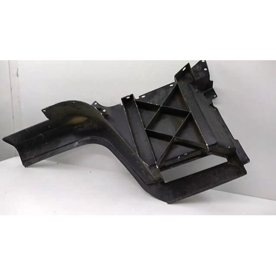 Scara cabina stanga  Iveco EuroCargo EUROCARGO I-III INTRE 2000-2009 SH