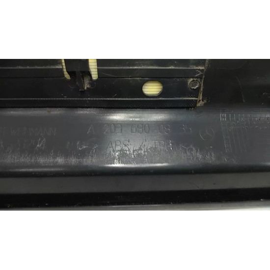 Bandou prag dreapta fata Mercedes C-Class S203 C220 2001-2007  SH MERCEDES a2036800835