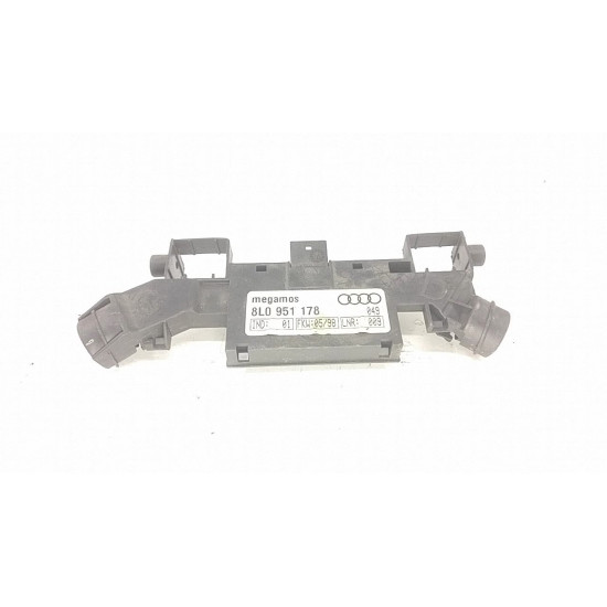Senzor  detectare miscare dreapta Audi A3 8L 1997>  SH 8l0951178