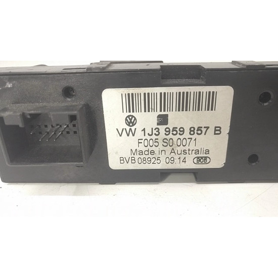 Butoane geamuri electrice Volkswagen Golf 4 1997-2005 1.6, 75kw, 102cp SH BOSCH 1j3959857b