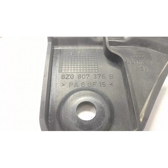 Suport bara spate dreapta Audi A2 8Z 1.4 16V 2001  AUASH 8z0807376b