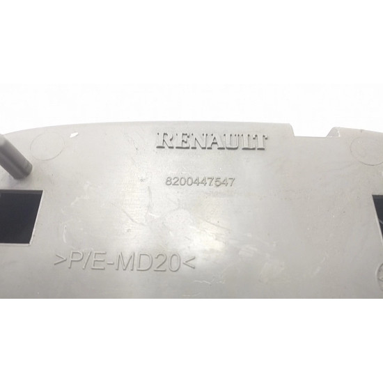 Plafoniera Renault Clio 2 1.2 43KW (1998-2005) SH 8200447547