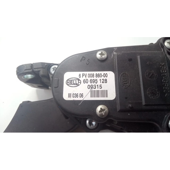 Pedala acceleratie Alfa Romeo 159  1.9 JTDM 16V 150cp 2.4 JTJM 147kw 200cp 2006  SH HELLA 60695128