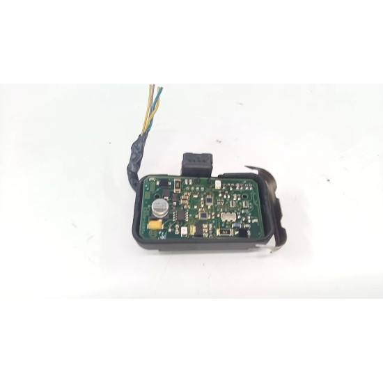 Senzor ploaie Peugeot 407 2002  VW GOLF 5 ( V ) 2007 HATCHBACK 1.6 FSI SH BOSCH 1397212