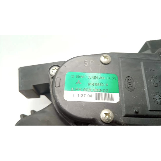 Pedala acceleratie Smart Forfour [Fabr 2004-2006] 70kw, 95cp. 1.5 dci, SH a4543000104