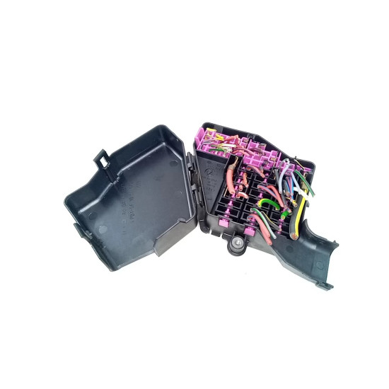 Panou sigurante Volkswagen Passat B5 New Beetle 1998-2010 Passat Berlina / Audi a8 d3 2004-2008 / Audi a6 c6 2006-2008  SH 8d1941824