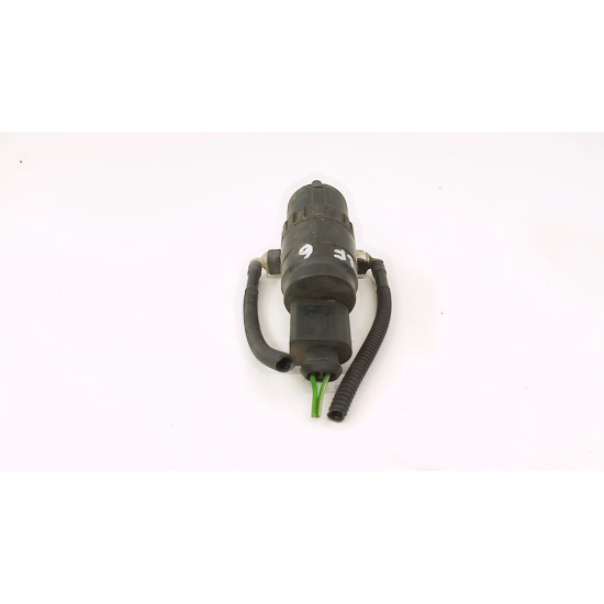 Pompita lichid parbriz Audi A6 4B2 C5 berlina 1997-2001SH 1j0973722