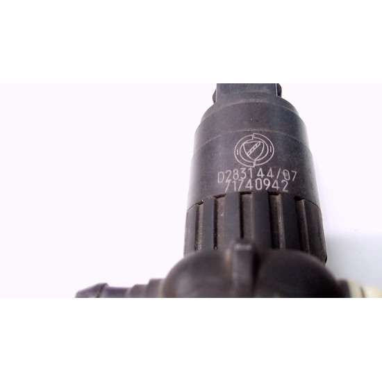Pompita lichid parbriz Fiat 500 1.2 (69 cv) 2007 fiat doblo 1.3 16v jtd (90 cv)  SH d283144