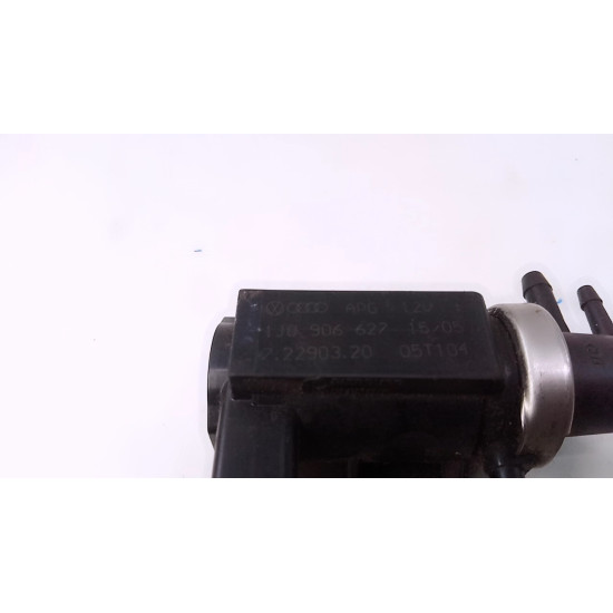 Supapa admisie Volkswagen Golf 4 1.9 TDI, Anul de constructie 09.2000 - 06.2005, 1896 ccm, 101 CP SH 1j0906627