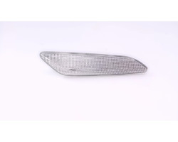 Lmapa Semnalizare stanga fata  Alfa Romeo 156  Alfa Romeo 147 (937) 10.2004-05.2010# Afla Romeo 156 (932) 11.1997-09.2005# Lancia Ypsilon (846) 06.2011-, Delta 07.2008-# Fiat Tipo 04.2016- SH 60686517