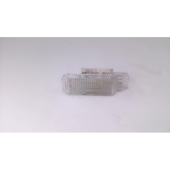 Lumini interior Audi A4 (8E5, B6) avant 2001 SH 8d094741