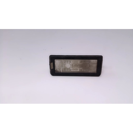 Lampi numar Renault Laguna 2 / Renault Clio (1990-1998) / Renault Clio 4 (2008->) / Renault Scenic 3 2009 SH 8200013577f