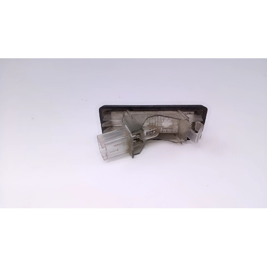 Lampi numar Renault Laguna 2 / Renault Clio (1990-1998) / Renault Clio 4 (2008->) / Renault Scenic 3 2009 SH 8200013577f