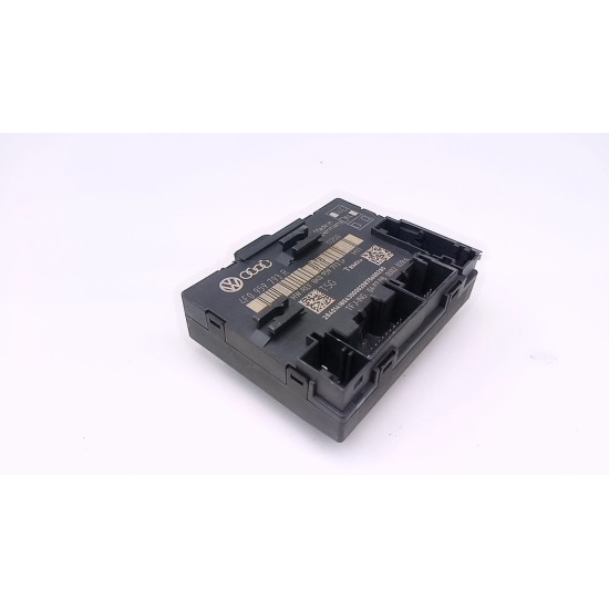 Calculator usa dreapta fata Audi Q7 (4L) (2006 - 2015) SH 4f0959793r