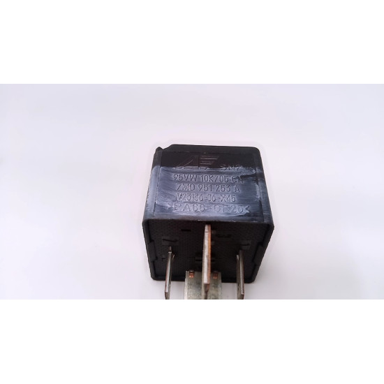 Relee Volkswagen Golf 4  (1J1) (1997 - 2003)  (1J1) (1997 - 2003) 1.9 TD (1991 - 1996, 1.9 l, 55 kw) SH 7m0951253a