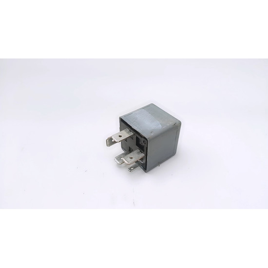 Relee Seat Ibiza 2 6K1 (1993 - 1999) 1.2 SEAT AROSA (6H)  (1997 - 2004)  SH 1j0906381
