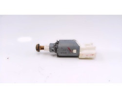 Comutator Stop Frana Renault Megane 2 (BM0/1_, CM0/1_) (2002 - 2008) Renault SCENIC II (JM0/1_) (2003 - 2009) 1.9 dCi (JM0G, JM12, JM1G, JM2C) (2003 - 2009, 1.9 l, 88 kw)  SH 8200168238