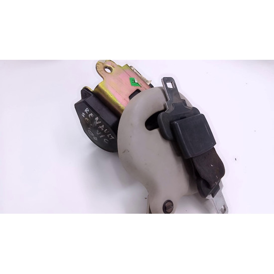 Centuri de siguranta centru spate Renault Scenic 2004 SH A6021702